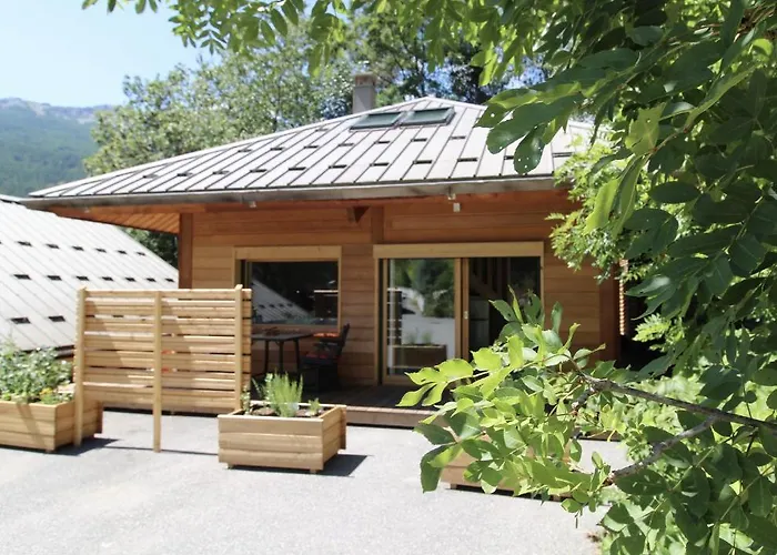 Charmant Petit Chalet Individuel
